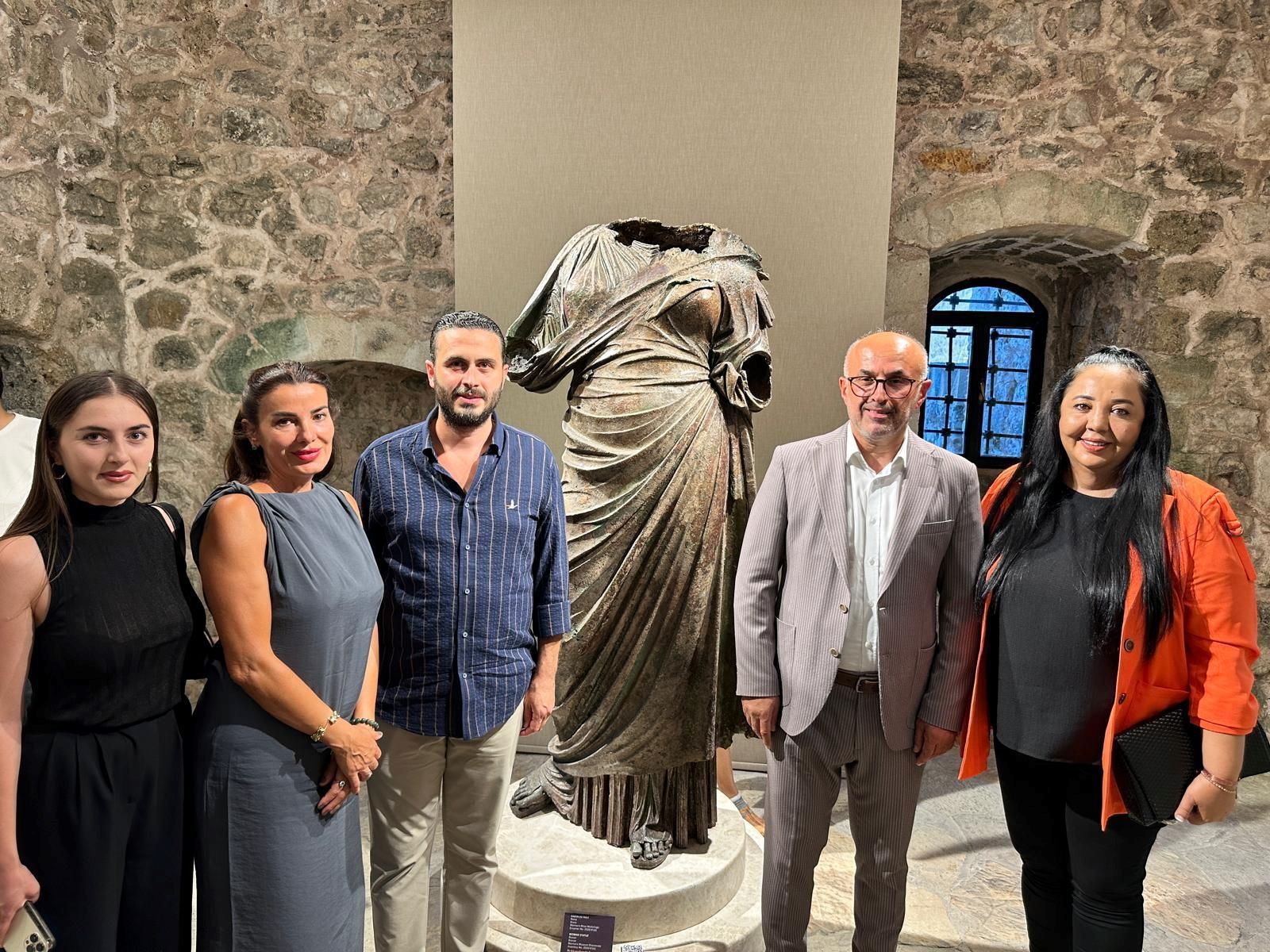 GETOB, Kültürel Mirasın İzinde: ‘Denizden Gelen Kadın’ Sergisine Katılım Sağladı